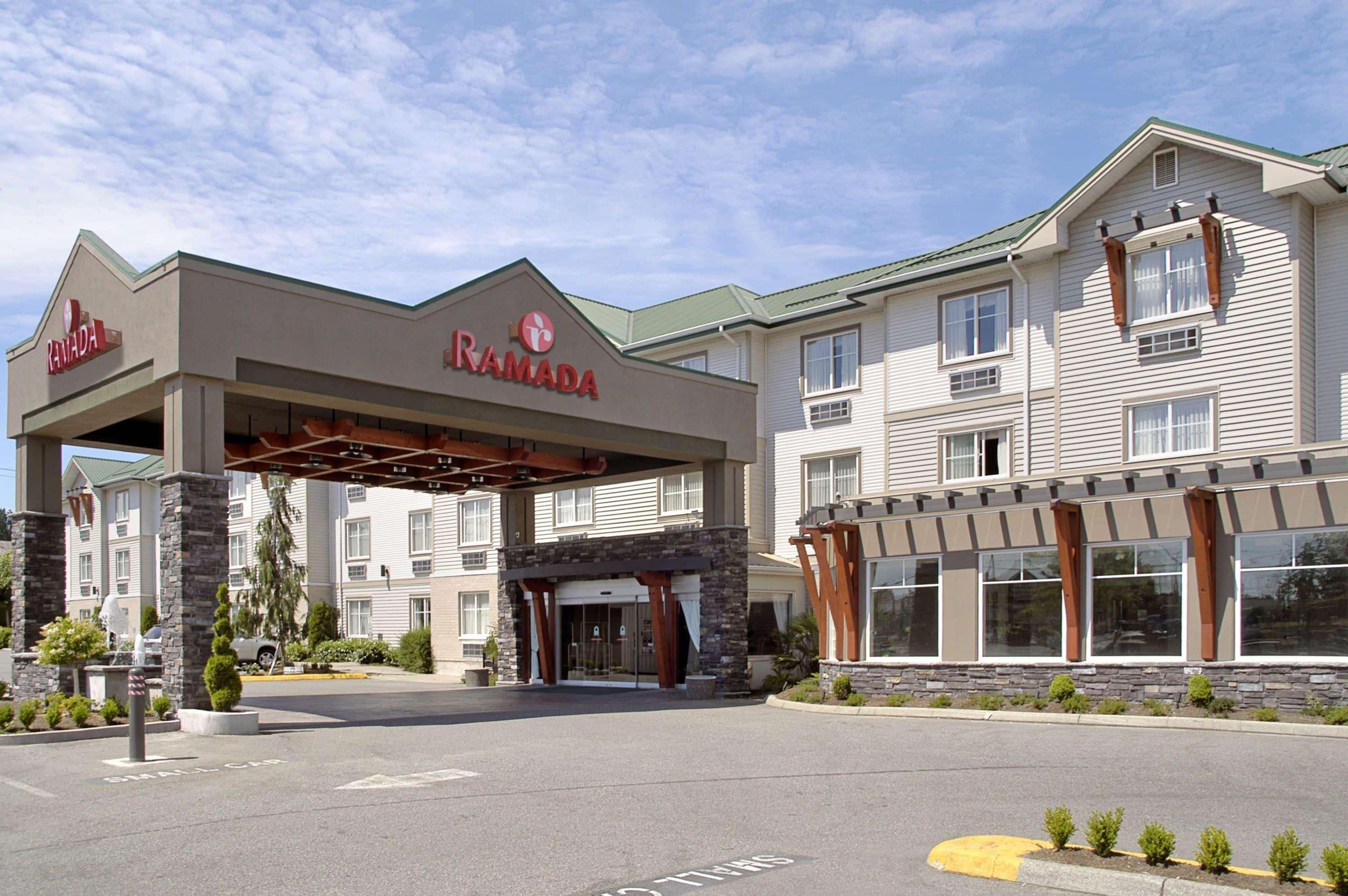 Hotel Ramada By Wyndham Surrey/Langley Exteriér fotografie